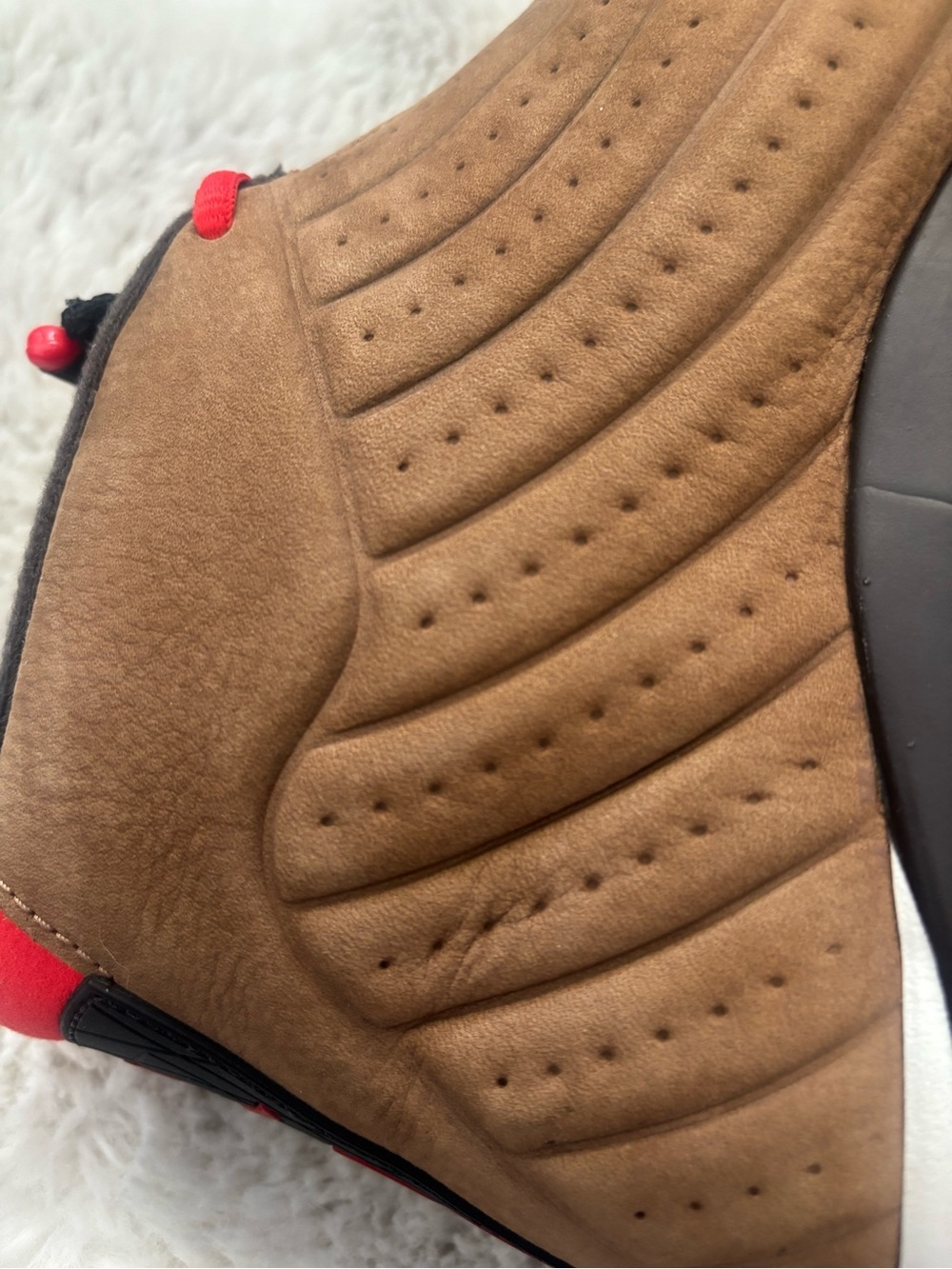 Jordan 14 Retro 'Winterized'
Sneaker Tennis Shoes Size: 11.5 - Picture 5 of 9